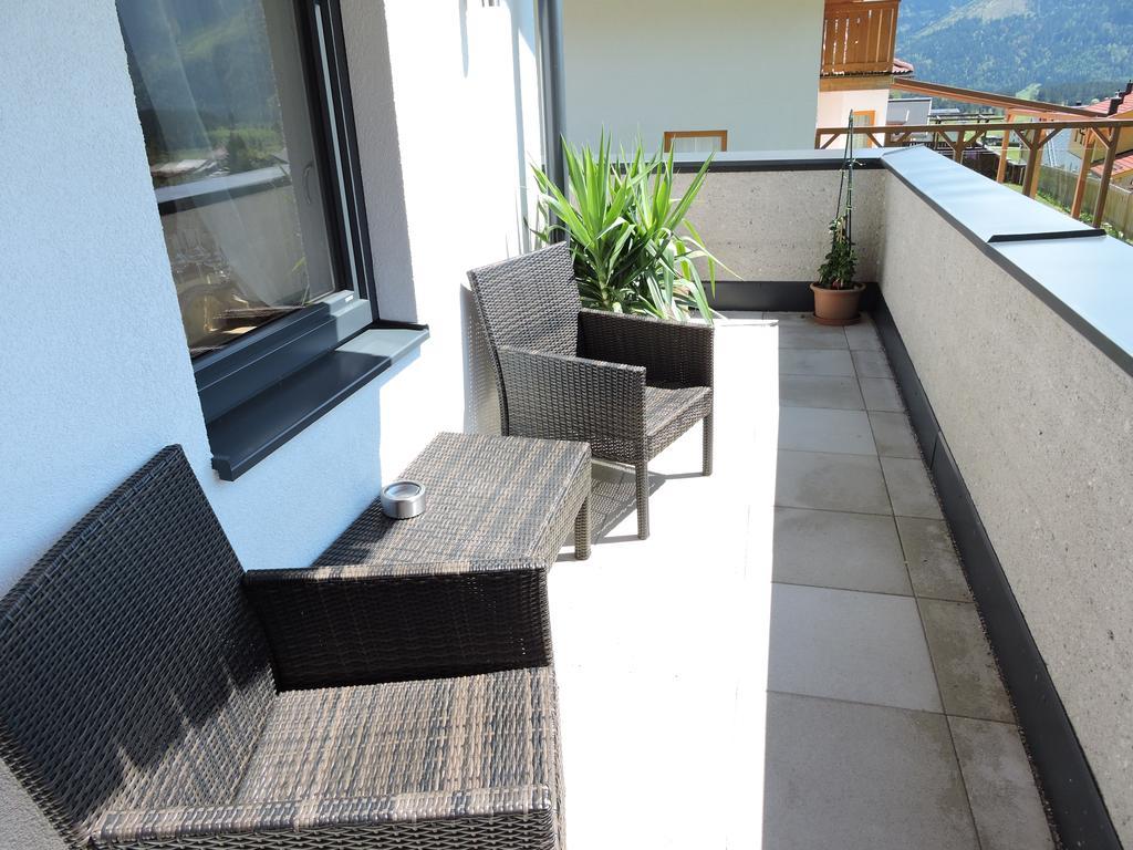 Appartement Haus Moesenlechner à Maishofen Extérieur photo